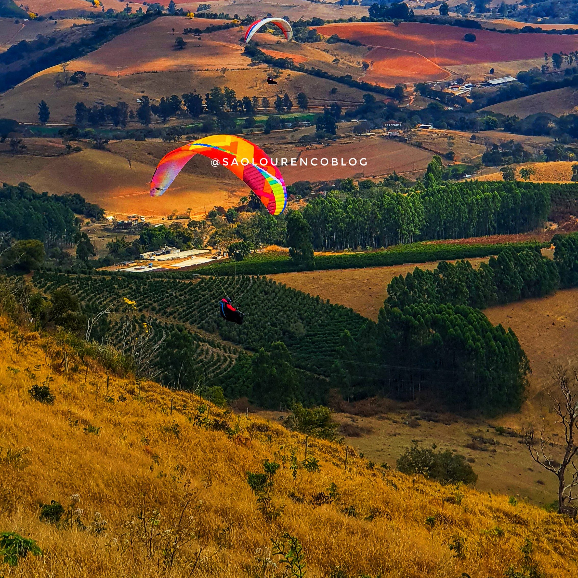 Campeonato de Parapente na Montanha Sagrada